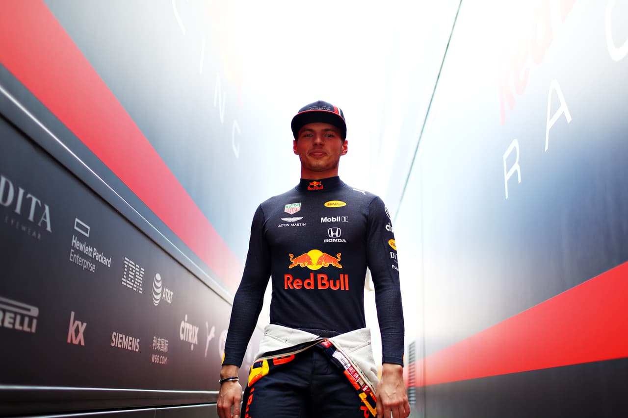 El primer lugar en la grilla de partida para este domingo, en Montmeló, quedó en manos de Valtteri Bottas quien como en las prácticas impuso su velocidad. El Top 3 lo completaron Lewins Hamilton y Sebastian Vettel, mientras que el mexicano Sergio 'Checo' Pérez partirá en la casilla 15.