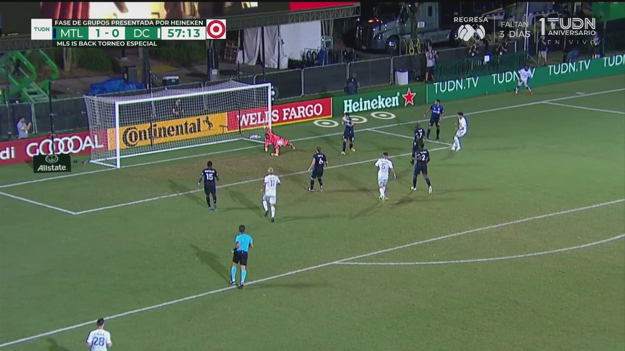 ¡El salvador Clément Diop! En un minuto, el portero francés salva dos veces al Impact