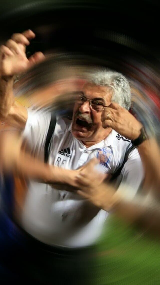 ¡Aléjense mientras puedan!