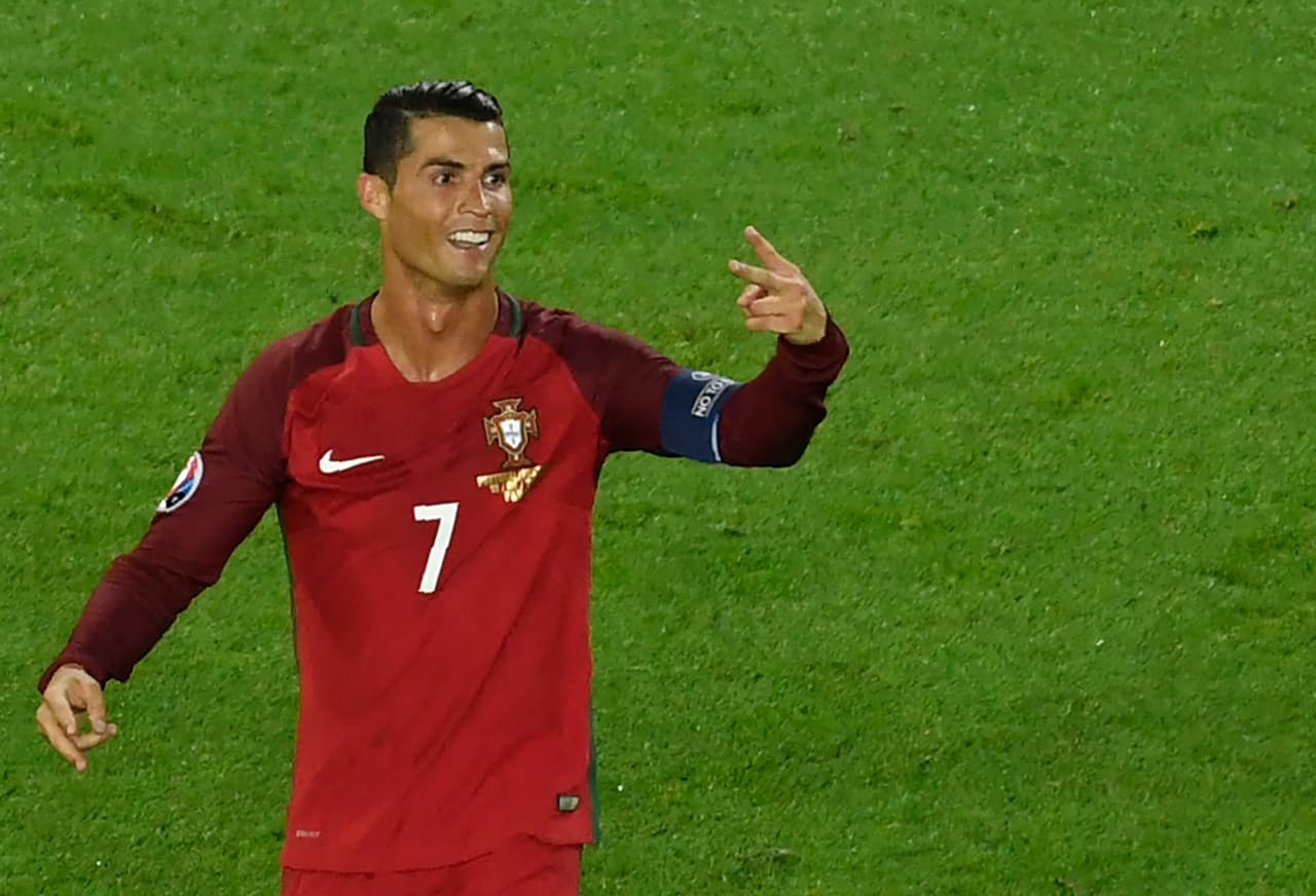 Pero el gol sería anulado por fuera de juego de Ronaldo, al final el partido acabaría ceros y con un panorama complicado para Portugal.
