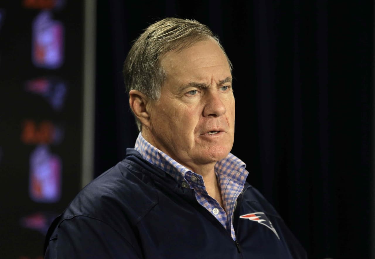 Bill Belichick dice que J.J. Watt y Lawrence Taylor están en la misma categoría