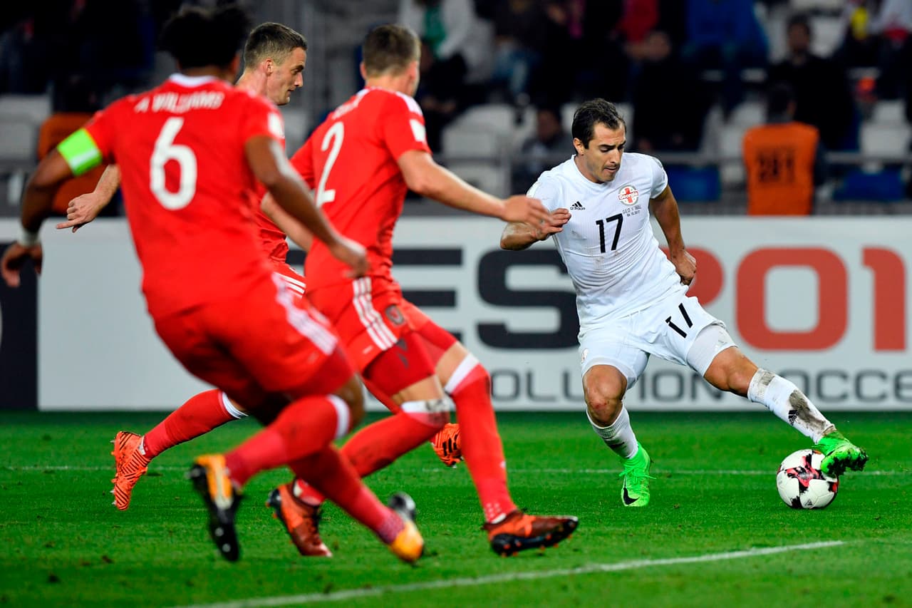 Allí los locales se empoderaron y buscaron igualar el marcador para no despedirse de su público en estas eliminatorias con derrota.