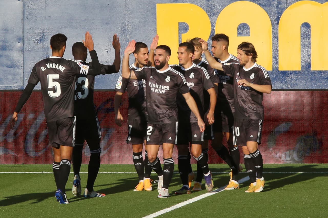 Mariano Díaz Mejía (2’) abrió muy el marcador para los merengues. El empate cayó desde los botines de Gerard Moreno (76’) tras el cobro de una pena máxima. El siguiente compromiso de los de Zidane será frente al Inter en la Champions; Villarreal se medirá al Tel-Aviv en la Europa League.