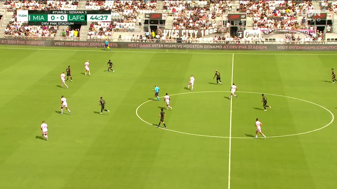 ¡GOL!  anota para LAFC. Kwadwo Opoku