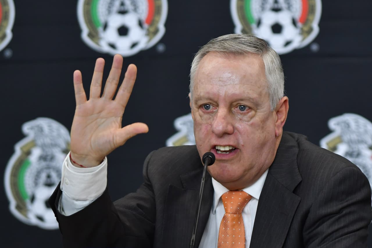 “La Liga MX y Ascenso MX trabajan en una cuestión, además de su palabra de honor, tienen el reloj que nos permite supervisarlos, el resto están con sus preparadores físicos. Con ellos sí hay forma de estar en comunicación constante”, concluyó.