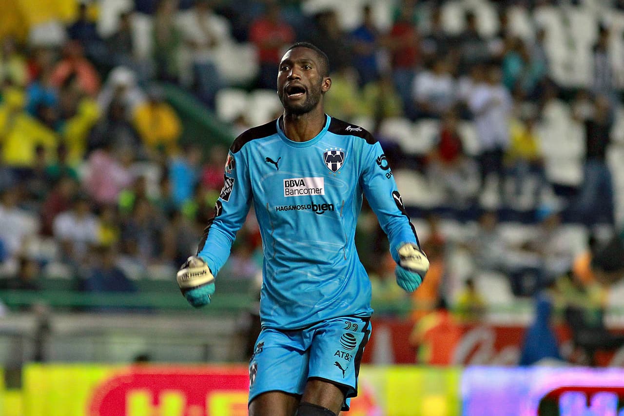 Finalmente, el cancerbero Alexander Domínguez, de Monterrey, obtuvo 9 puntos en el UD Fantasy de la jornada 4.