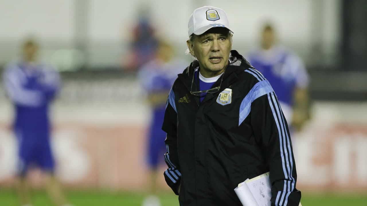 Alejandro Sabella, hospitalizado por repentina descompensación