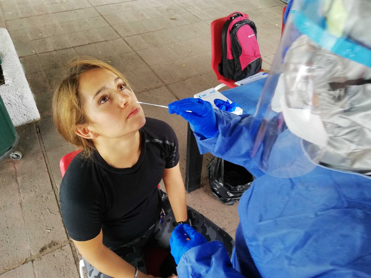 Tres jugadoras de Chivas dieron positivo por COVID-19