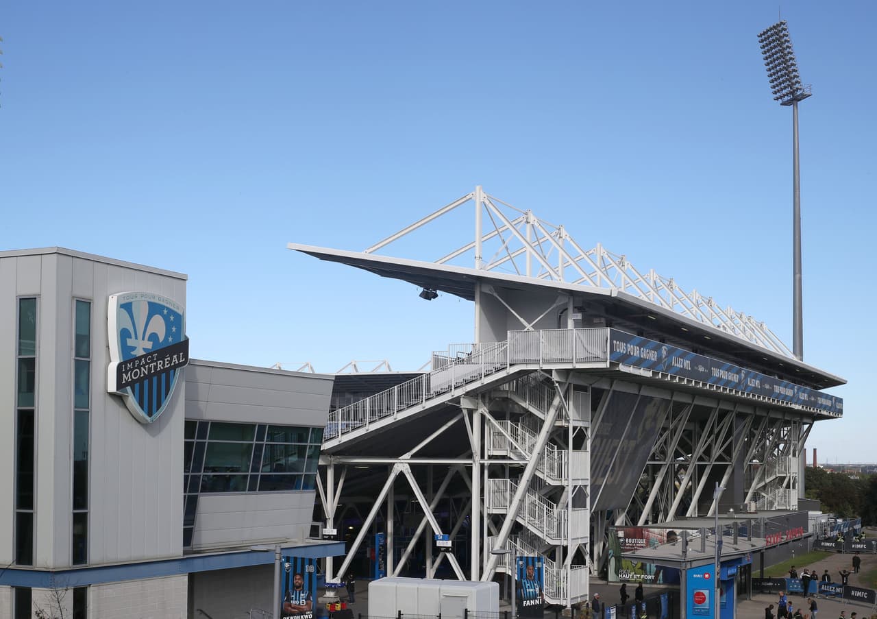 Es el estadio de Montréal Impact, se abrió en 2008 y su capacidad es de casi 20 mil hinchas.