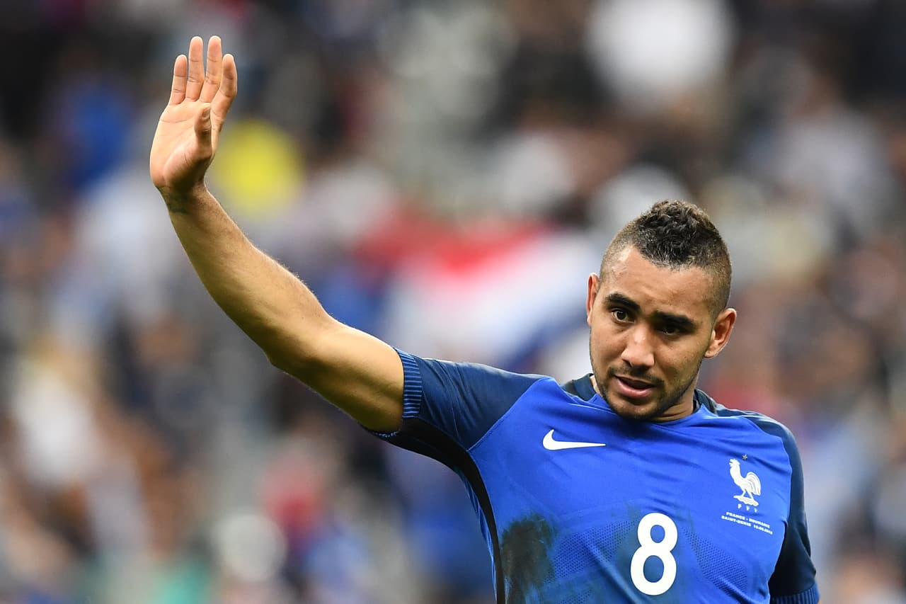 Francia derrotó 2-1 a Rumania en el partido inaugural de la Eurocopa 2016.