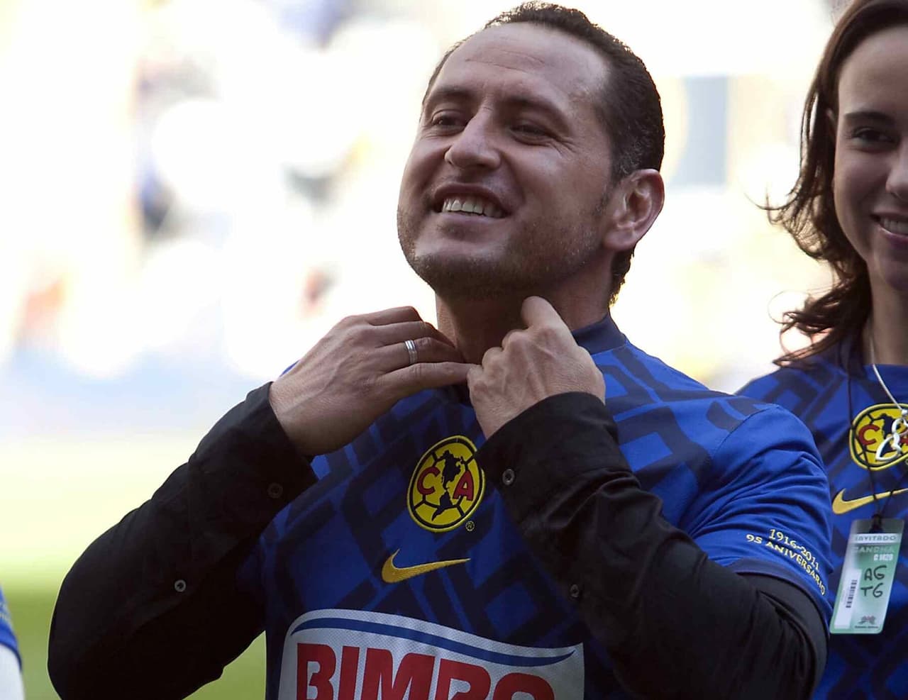 <b>6: </b>Germán Villa volvió del Espanyol al Necaxa en 1999 y en el 2000 arrancó su largo paso por América, que duró hasta 2008. Regresó al Necaxa en 2009 y tuvo en breve retiro, del que volvió para reforzar en 2010 a los Gallos del Querétaro, en el que dejó la actividad definitivamente en enero de 2011.