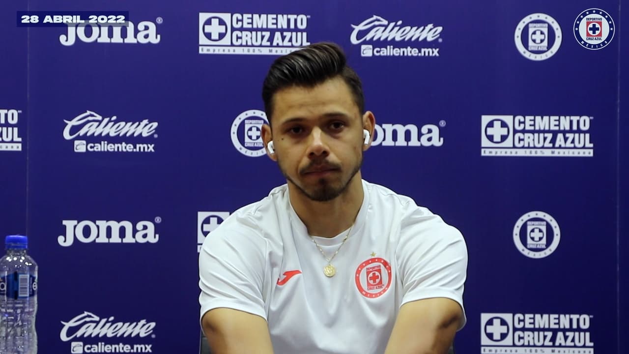 Ángel Romero defiende a Cruz Azul: "No todo estamos mal"