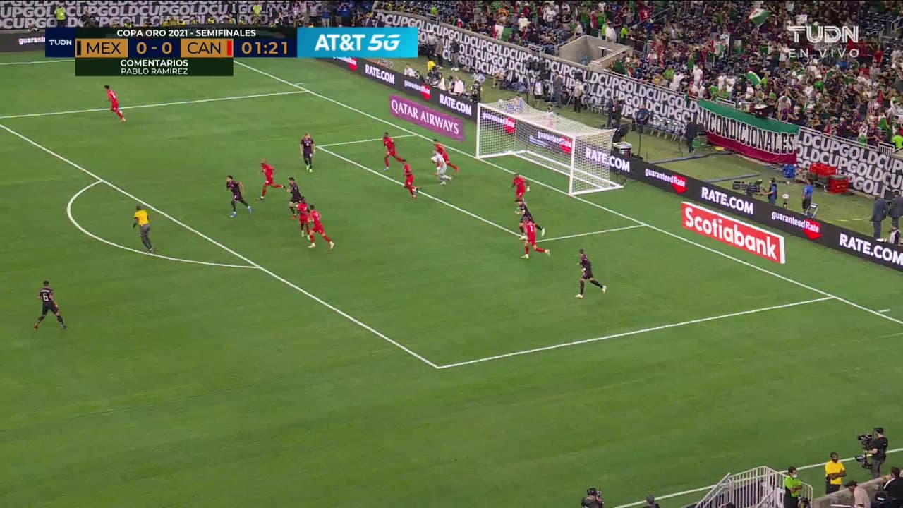 ¡TIRO ATAJADO! disparo por Rogelio Funes Mori.