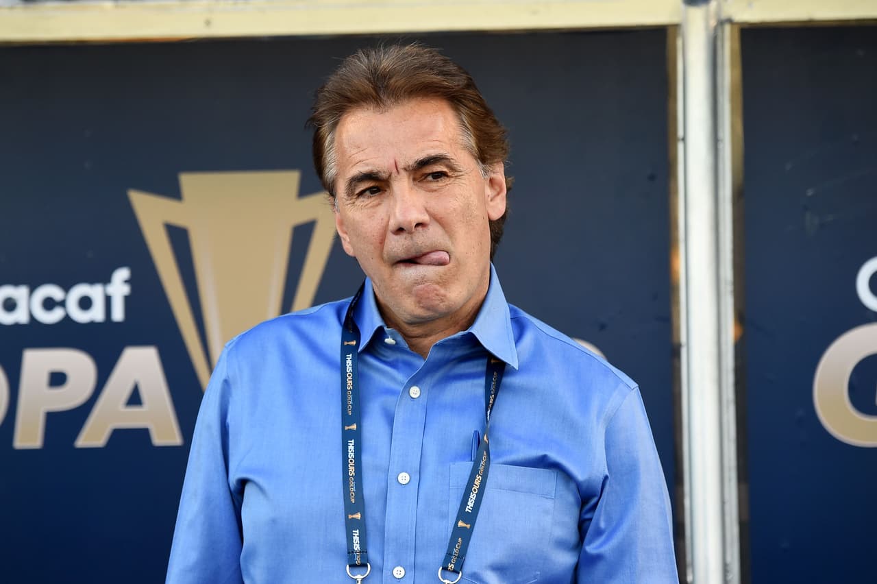 De los Cobos considera emocionante enfrentar al Tri en Copa Oro