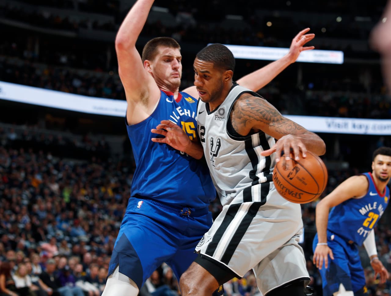 Finalmente, los San Antonio Spurs lograron un gran triunfo en la carretera por 101-96 sobre Denver Nuggets.