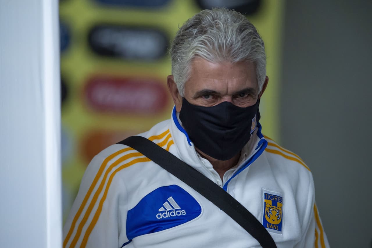 Ferretti admite mal ánimo: "Siempre me preocupo, aún ganando"