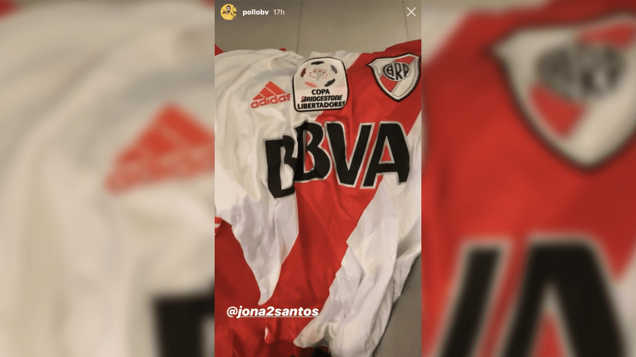 ¡Impresionante! Así se destaca la imponente colección del defensor mexicano.