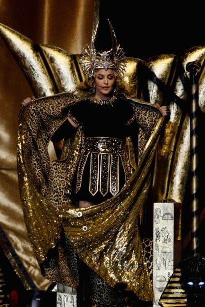 Madonna, subió al escenario con mucha soltura.