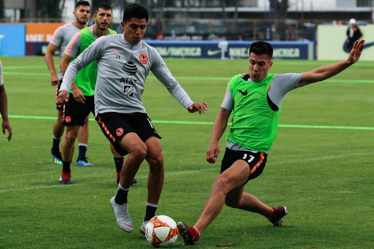 América asume su responsabilidad para meterse de cabeza en la lucha por la punta del Apertura 2018, por ahora con un triunfo contra Monarcas Morelia el sábado en el estadio Azteca.