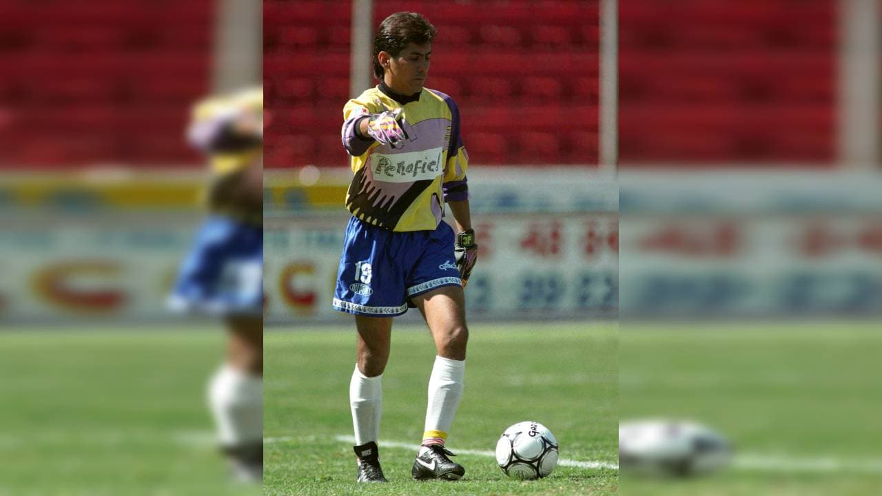 Siempre que pudo utilizó la camiseta número nueve, y cuando estaba ocupada le daban el uno o usaba la 19.