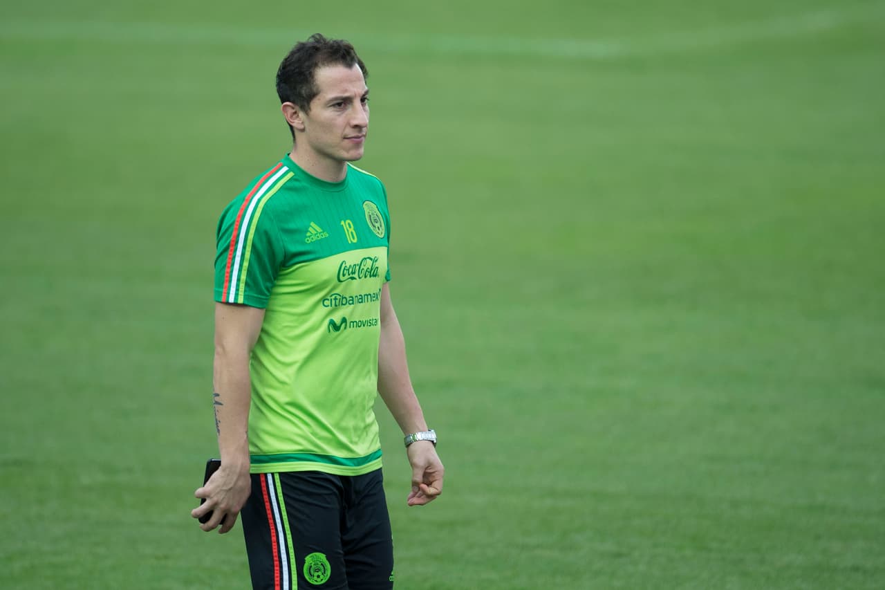 Andrés Guardado (PSV Eindhoven) - ¡Baja de último momento! Una lesión muscular lo sacó de los partidos ante Costa Rica y Trinidad y Tobago tras realizarse exámenes con el cuerpo médico de la selección. Lleva 7 partidos, los 7 como inicialista, en esta eliminatoria rumbo a Rusia 2018. Además, marcó 2 goles, ante Canadá y El Salvador.
