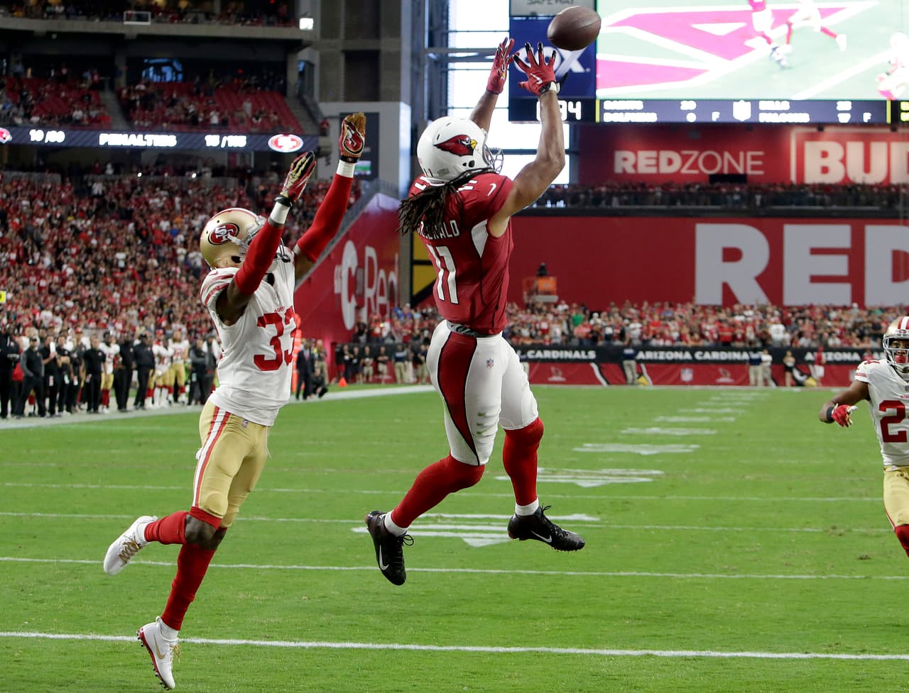 Larry Fizgerald volvió a aparecer en el momento clave. Tras solo 13 yardas hasta el tiempo extra, atrapó un pase en la zona de anotación para que los Cardinals evitaran la derrota ante San Franciso.