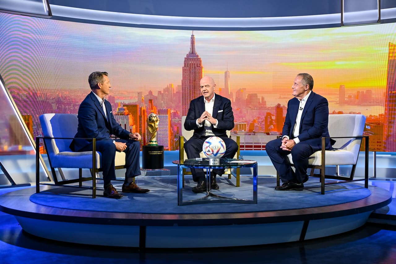 ¡Todo listo! De la mano de Gianni Infantino, Víctor Montagliani y Becky G, la FIFA dio a conocer las 16 sedes y estadios que albergarán la Copa del Mundo 2026.