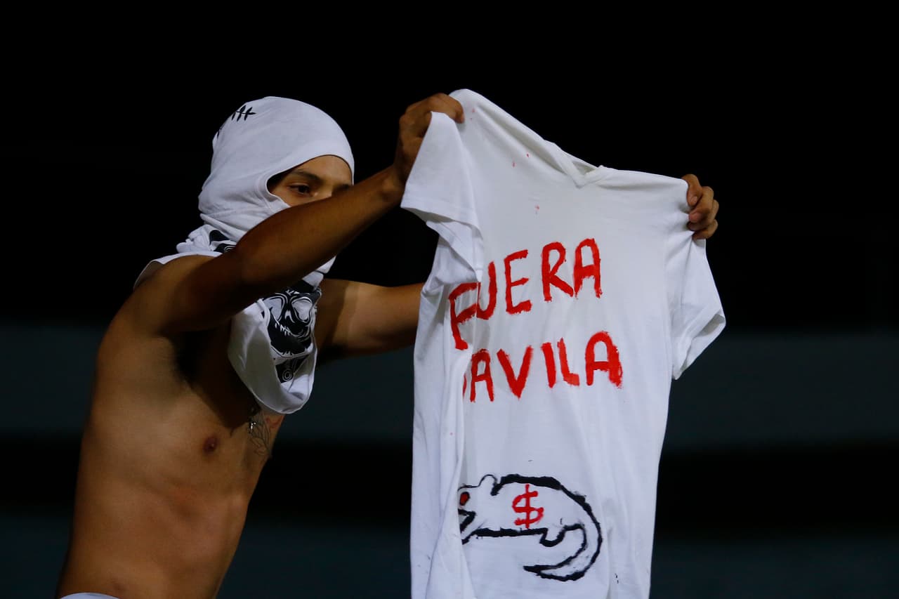 Los fanáticos ya habían expresado su inconformidad tras la derrota 2-3 ante León en la Jornada 12 del 
<a href="https://www.univision.com/deportes/futbol/liga-mx/*">Clausura 2019</a>.