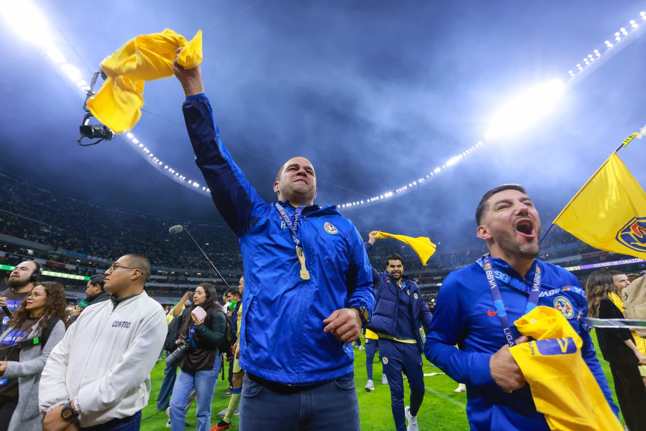 André Jardine: "Hay que pensar mucho más allá de la 14"