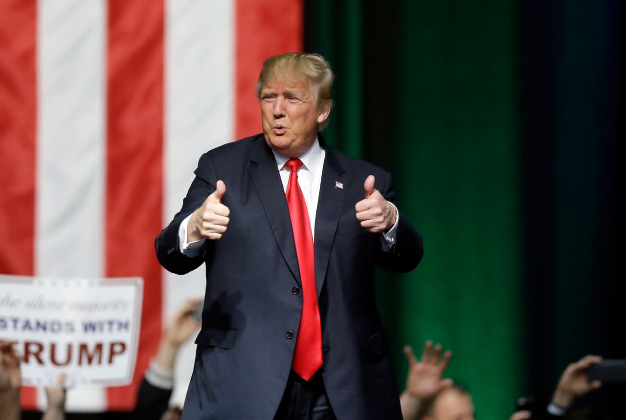 Donald Trump y Enrique Peña Nieto se mostraron felices por la designación del Mundial 2026