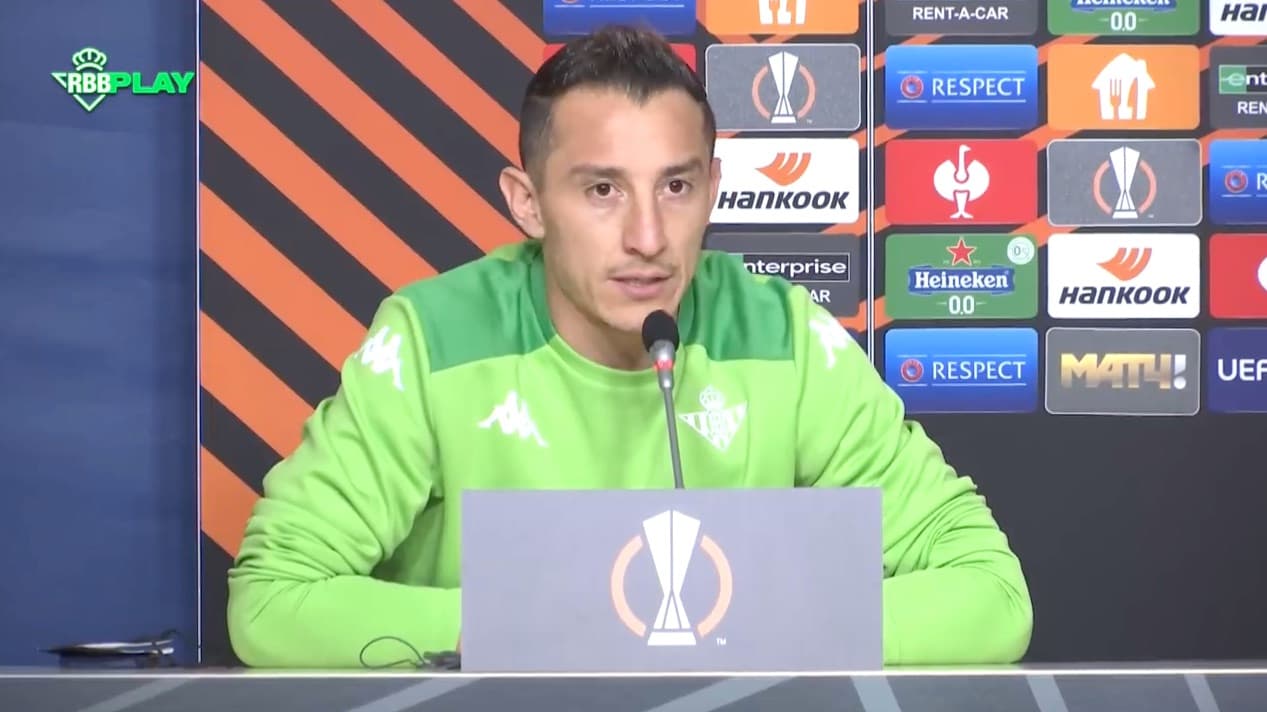 Andrés Guardado anota gol histórico del Betis en Europa