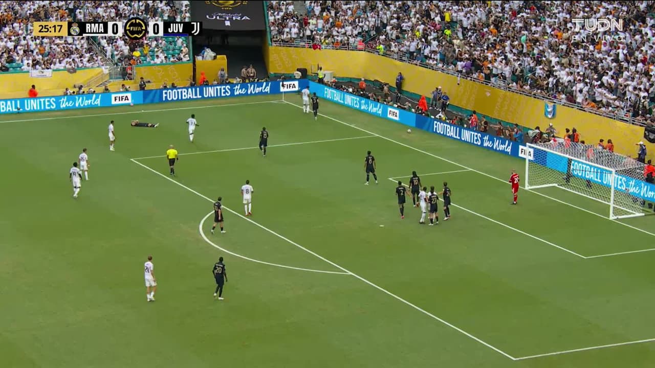 Mucha magia de Conceição, pero casi le cuesta un gol