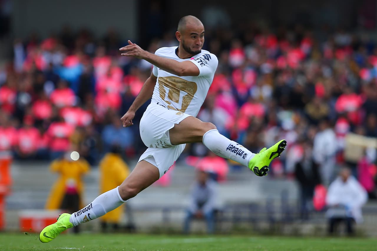 <b>Lo mejor: </b>el paraguayo, Carlos González, anotó su primer hat-trick en la Liga MX, permitiendo que Pumas empatara ante Tigres 3-3.