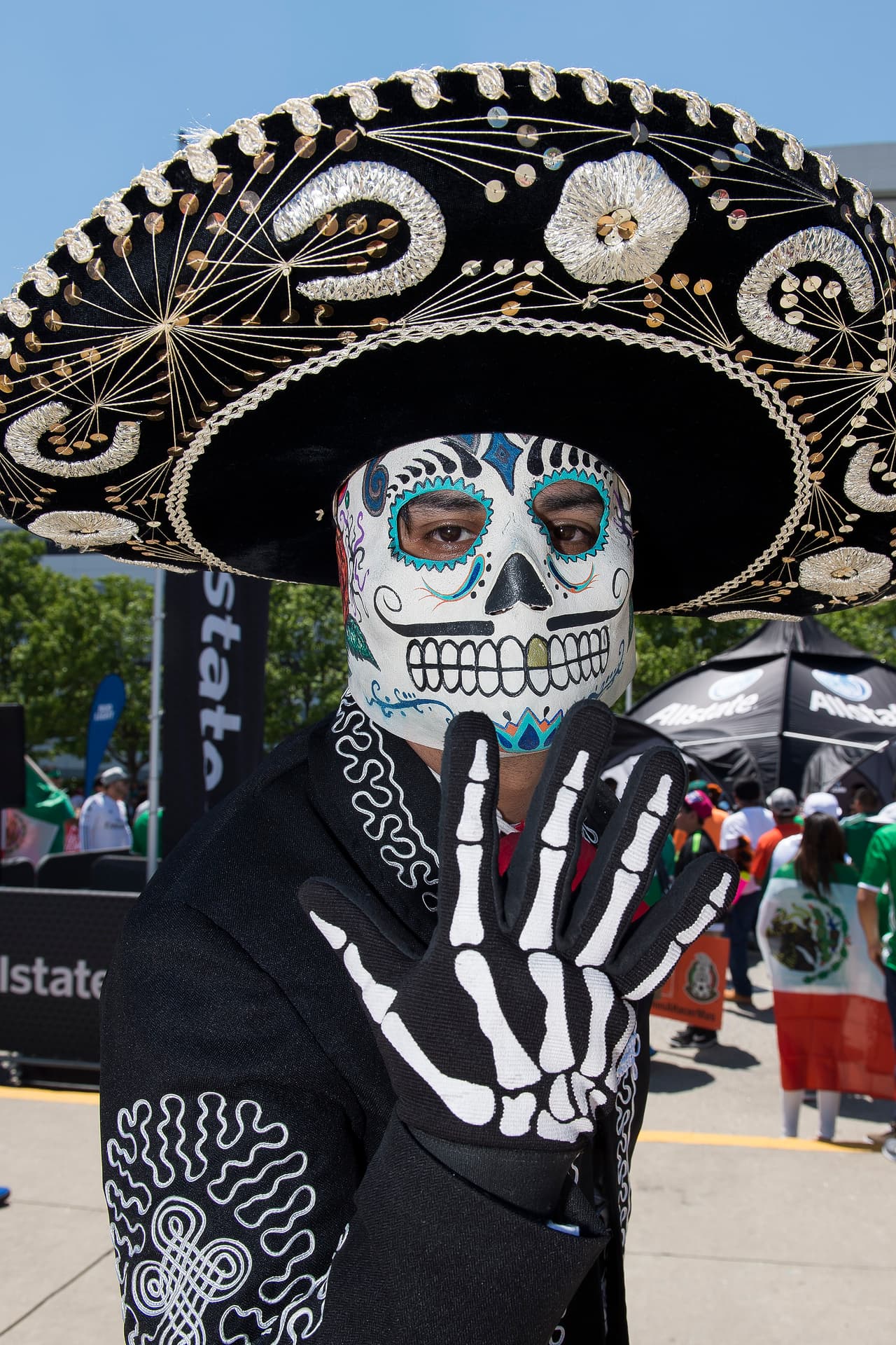 La afición mexicana ya pintó de tricolor las cercanías del Georgia Dome para disfrutar del México vs. Paraguay