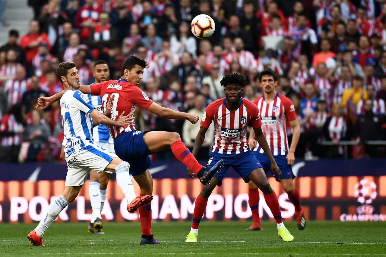 Los primeros minutos mostraron a un Atlético mucho más ofensivo, mientras el Leganés esperaba en campo propio.