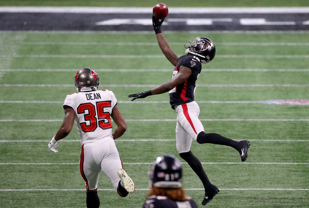 Atlanta Falcons pierde ante los Tampa Bay Buccaneers 27-31.