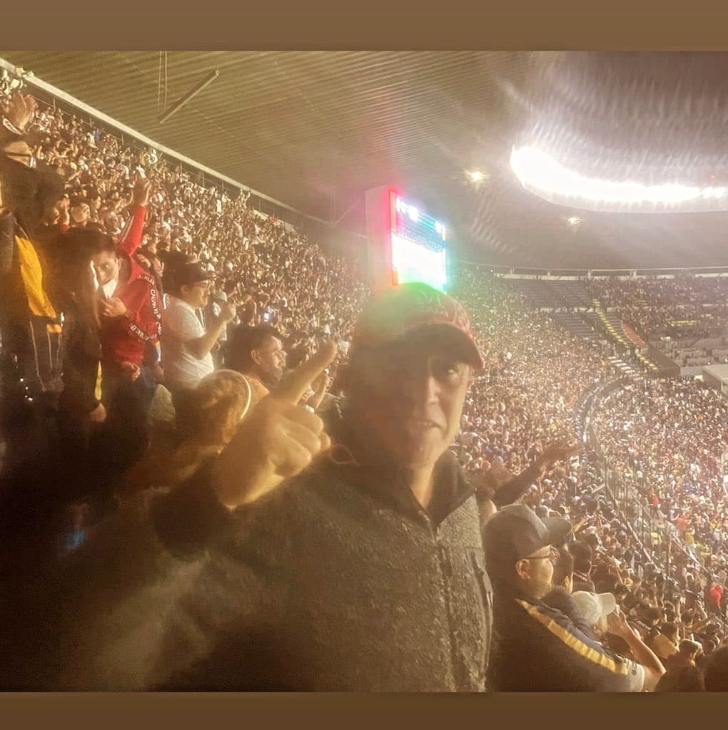 Histórico Vera viaja a ver el América vs. Pumas y casi no consigue boleto