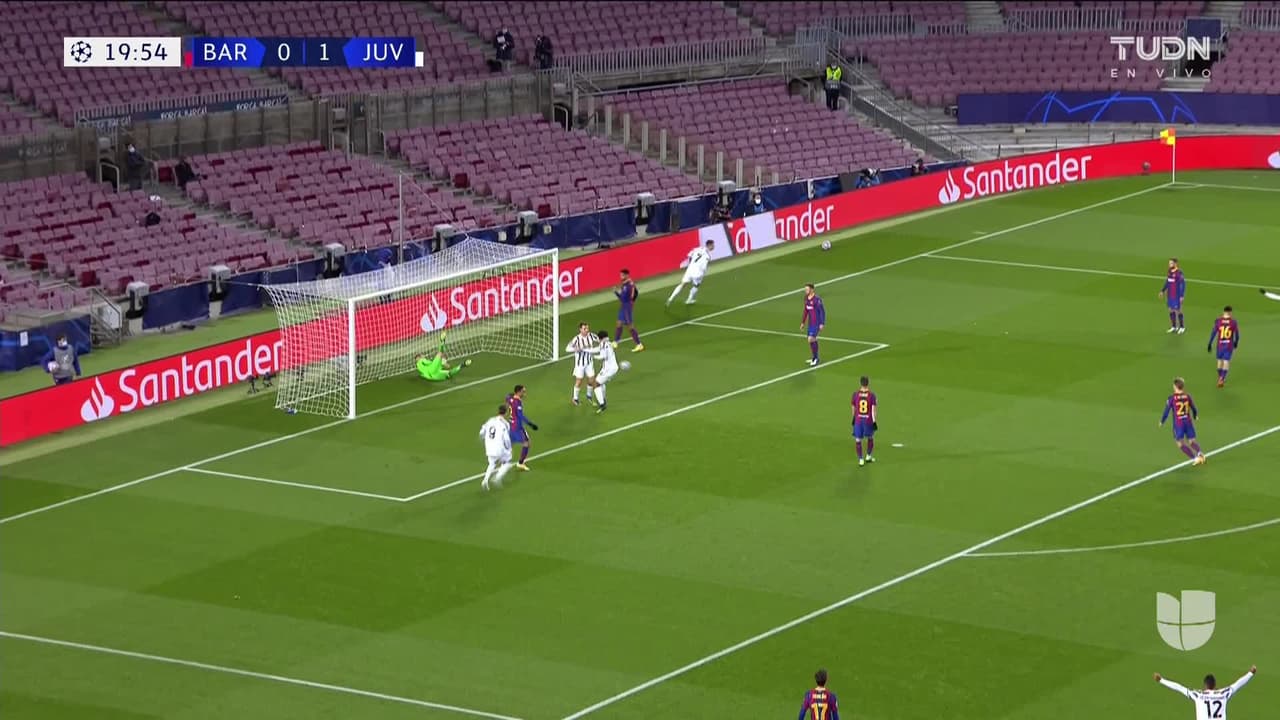 ¡GOOOL! Weston McKennie anota para Juventus.