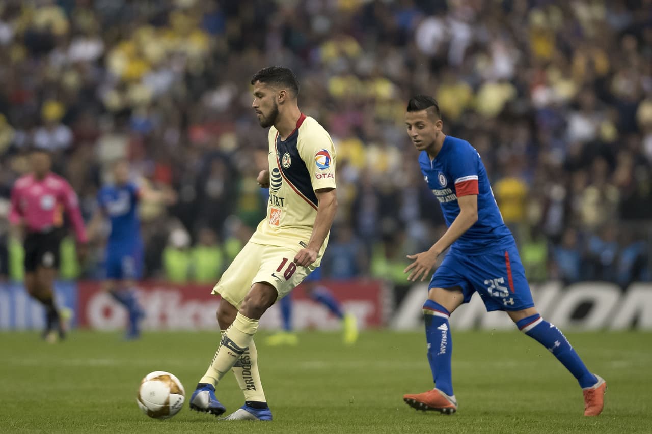 <b>Bruno Valdéz (7)</b>. No se le evalúa por su temporada sino por este juego. Su nivel no estuvo a la altura de lo que había mostrado pero aún así aporto para el campeonato.