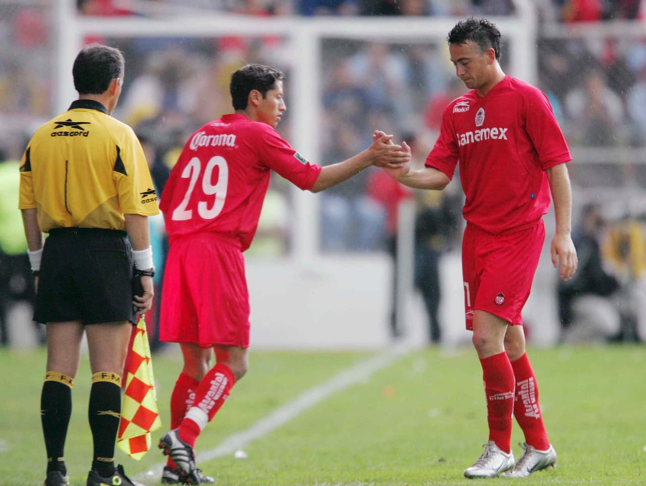 Su mérito fue sacar campeón al Toluca ya sin Pepe Cardozo.