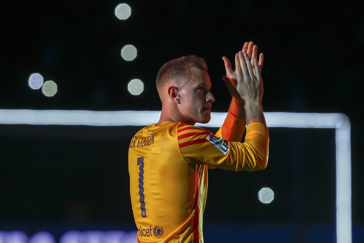 Unos partidos en los que se resolverá otro de los frentes abiertos que tiene Luis Enrique Martínez: la portería. El teutón Marc-André ter Stegen ya ha dejado claro que no tiene suficiente con participar en la Copa del Rey y la Liga de Campeones y quiere arrebatarle la titularidad al chileno Claudio Bravo también en la Liga.