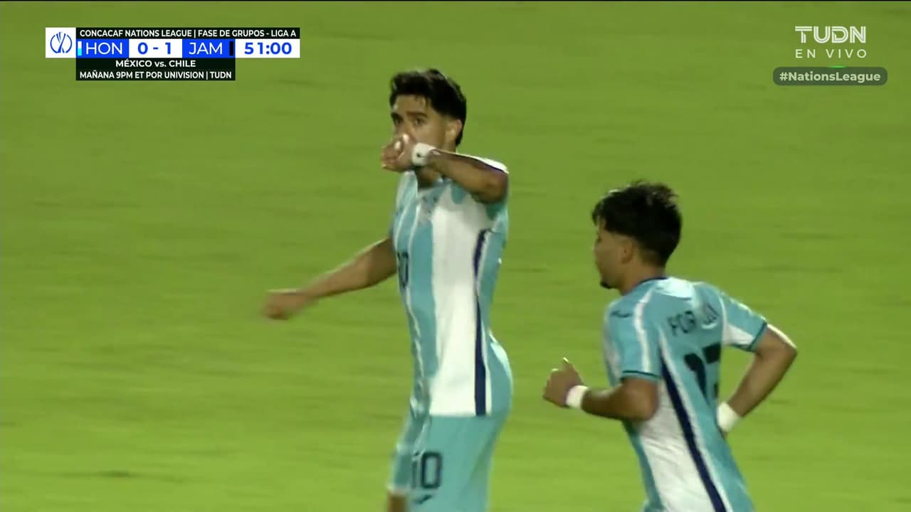 ¡Golazo enfermo de Honduras! Luis Palma dispara desde fuera del área para el 1-1