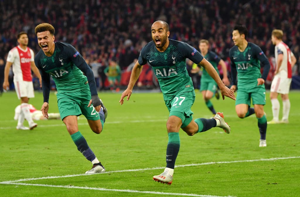 Una actuación milagrosa, providencial, para la eternidad, así fue el triplete que marcó Lucas Moura a favor del Tottenham Hotspur en la Vuelta de las Semifinales de la Liga de Campeones ante el Ajax. Moura anotó a los 55, 59 y 96 minutos los goles que le sacan de la bolsa el boleto a la Final a los Holandeses. Estas son las imágenes de esa proeza.