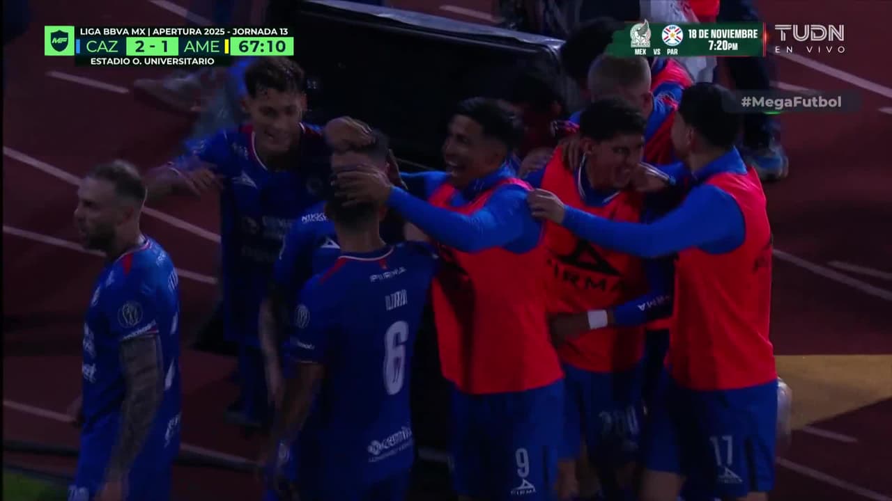 ¡Golazo enfermo de Nacho RIvero! Una joya para poner el 2-1 en el marcador