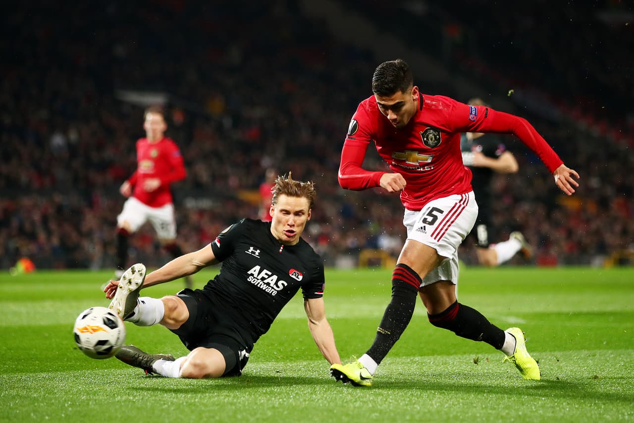 Young (53’) abrió el marcador y Greenwood (58’, 64’) anotó los dos siguientes goles. Juan Mata (62’) cobró un penal para sellar la goliza.