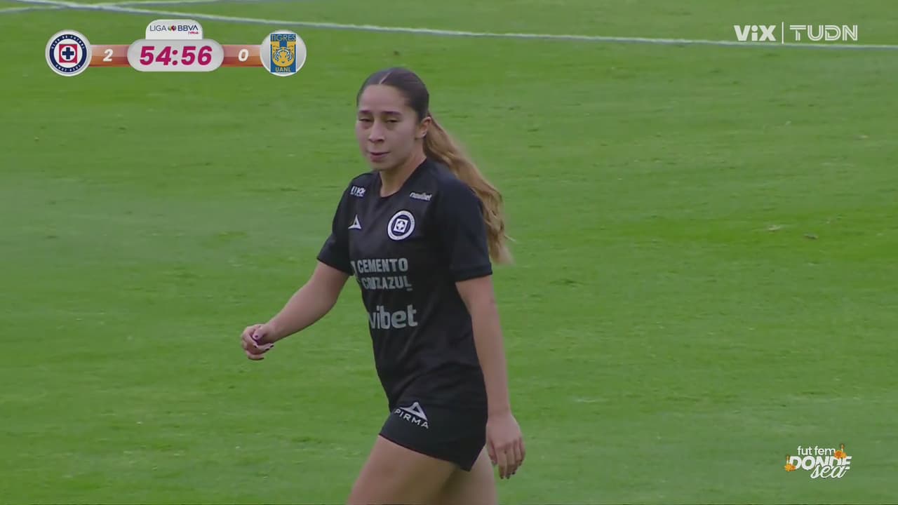 ¡Segundo gol de la Máquina! 'Tepa' Lomelí en el contraremate la manda al fondo