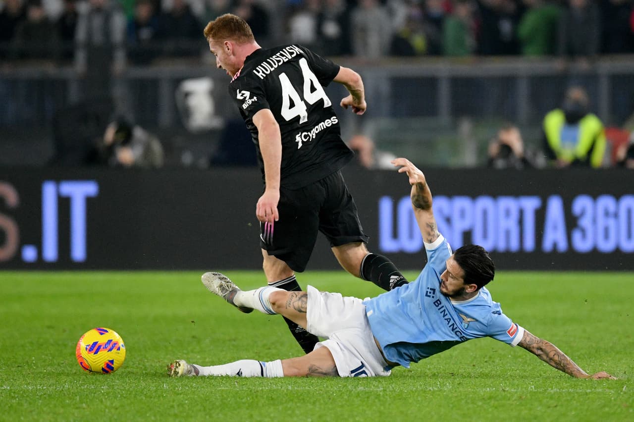 Bonucci hace un doblete para darle el segundo triufo al hilo a la Juventus que ha ido de menos a más; Lazio fue la víctima.