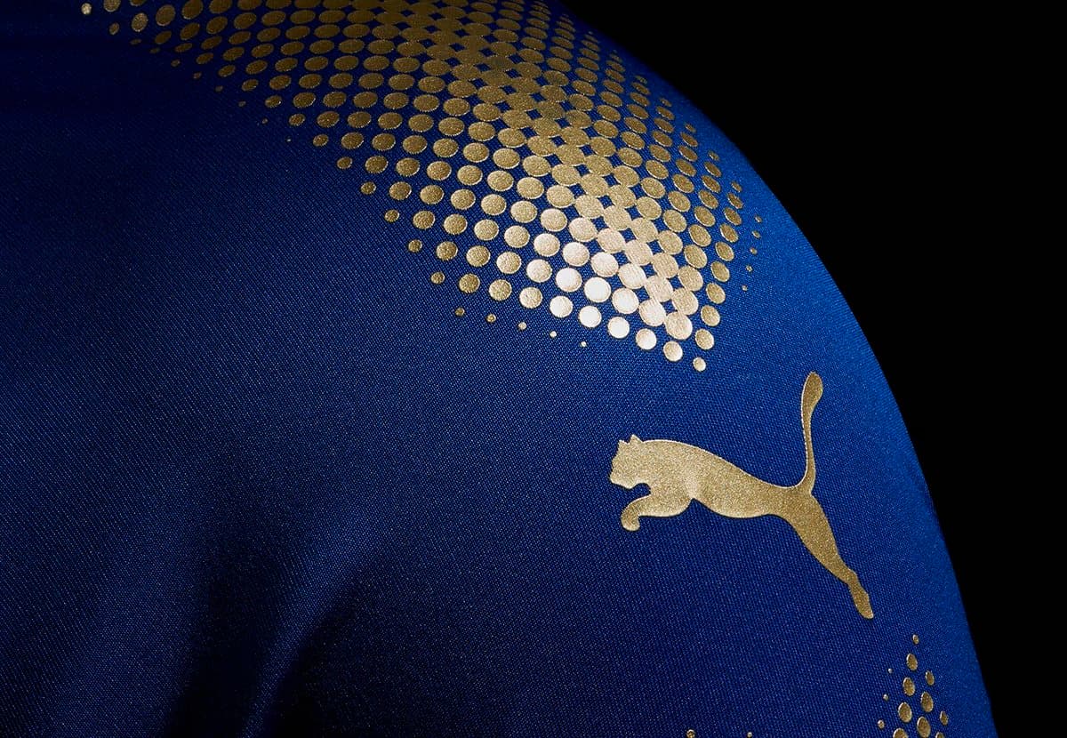 Tanto el club como la marca ya hicieron oficial esta playera para lo que será la temporada 2017/2018 de la Premier League.