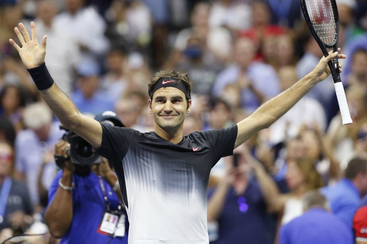 Roger Federer acaba con rapidez a Phillip Kohlschreiber y jugará en Cuartos ante Del Potro