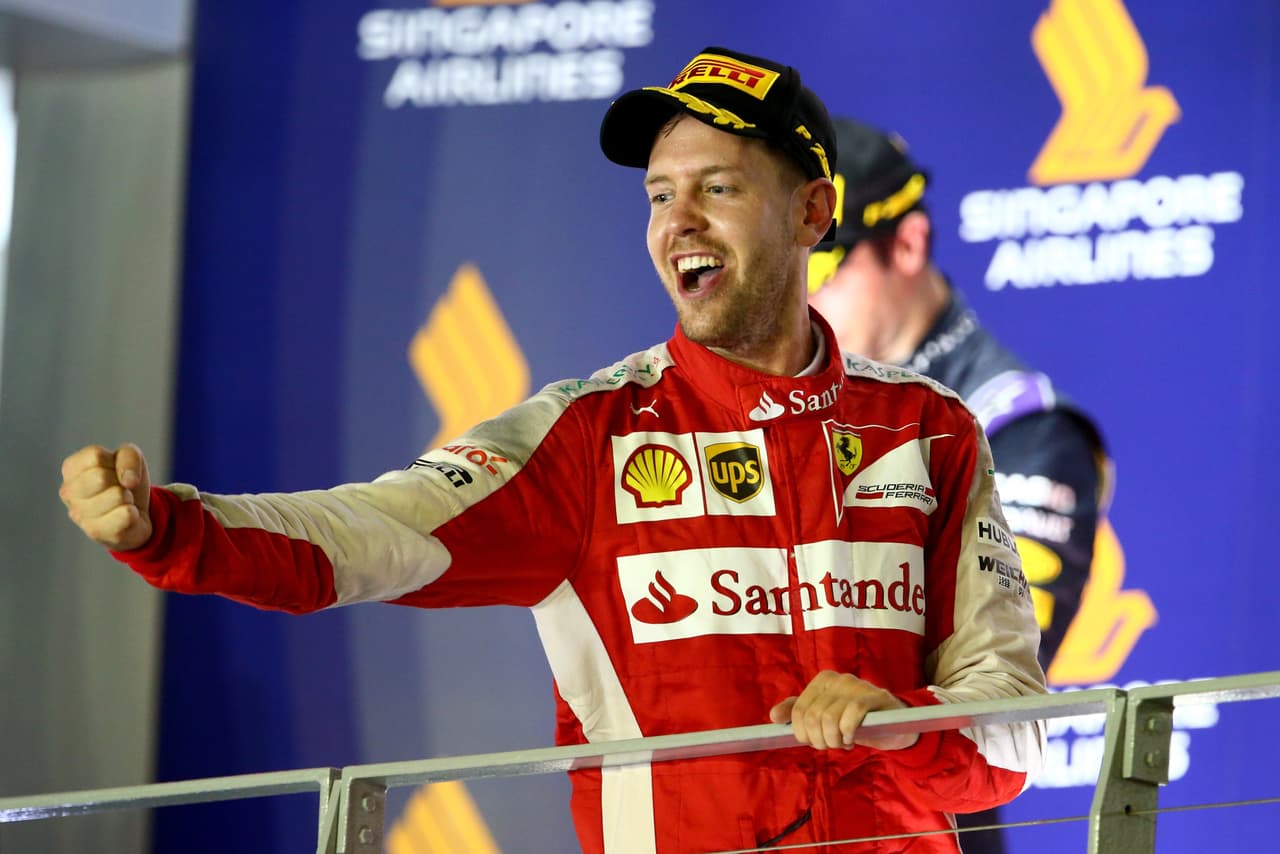 Sebastian Vettel gana y Sergio Pérez puntúa en el GP de Singapur